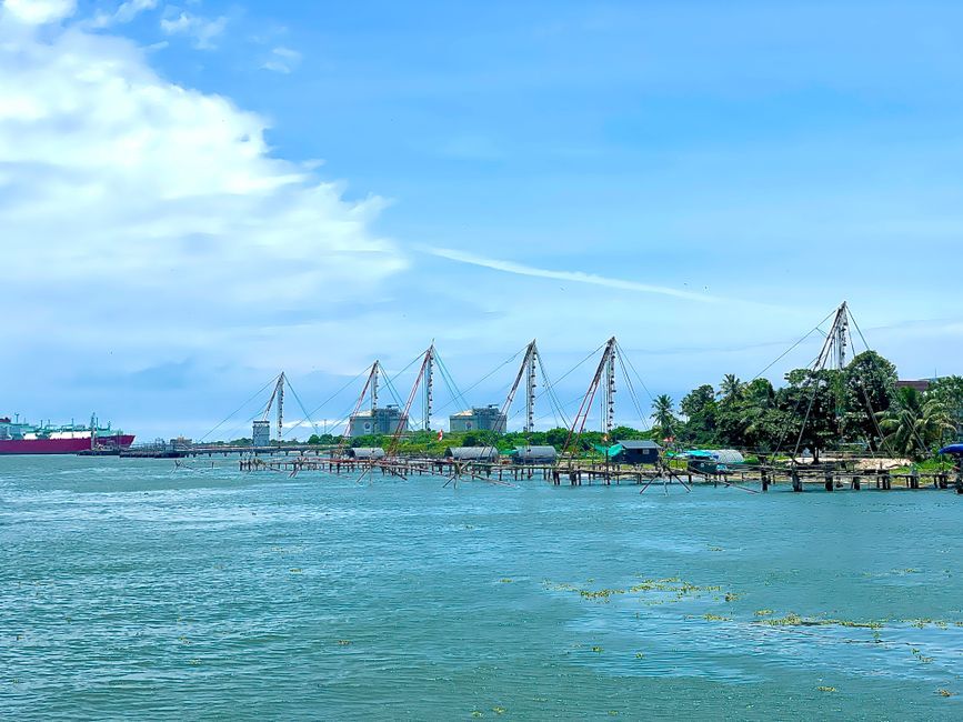 Pick one region in Kochi
